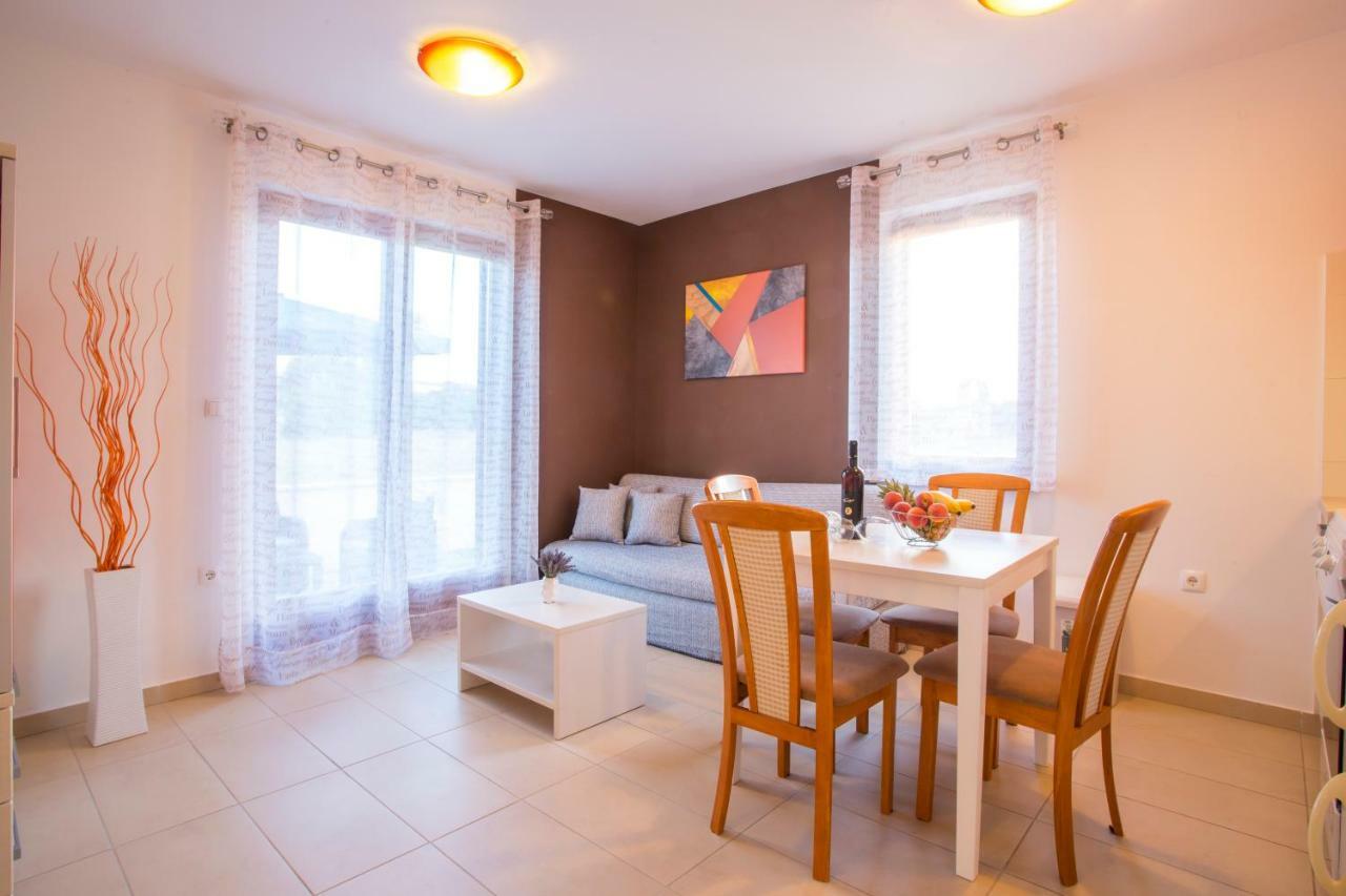 Apartman Irena Pula Exteriér fotografie